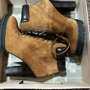 BCBG - MAUDE (Size 8.5M)